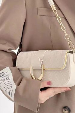 High-End Minimalist Small Square Bag - Versatile Diamond Quilted Chain Crossbody Underarm Shoulder Bag 2023 Trend