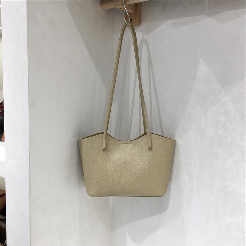 High-End Mother-Daughter Tote Bag for Women, Versatile Shoulder and Underarm Commuter Bag, Stylish Everyday Essentials High-End Mother-Daughter Tote Bag for Women, Versatile Shoulder and Underarm Commuter Bag, Stylish Everyday Essentials