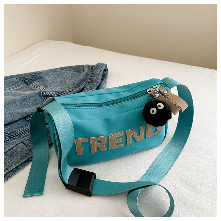 High-End Nylon Women's Crossbody Bag 2025 - Large Capacity Toast Pillow Design with Wide Shoulder Strap High-End Nylon Women's Crossbody Bag 2025 - Large Capacity Toast Pillow Design with Wide Shoulder Strap