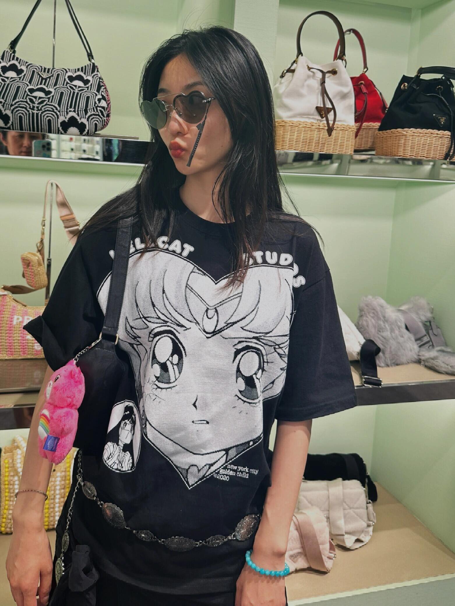 High-End Printed Slim-Fit Loose Pure Cotton Short-Sleeve T-Shirt for Women - Versatile Age-Reducing Style High-End Printed Slim-Fit Loose Pure Cotton Short-Sleeve T-Shirt for Women - Versatile Age-Reducing Style