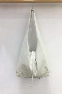 High-End Retro Soft Leather Triangular Tote Bag - Versatile Commuter Shoulder Bag for Work, Korean Style Fashion Accessory