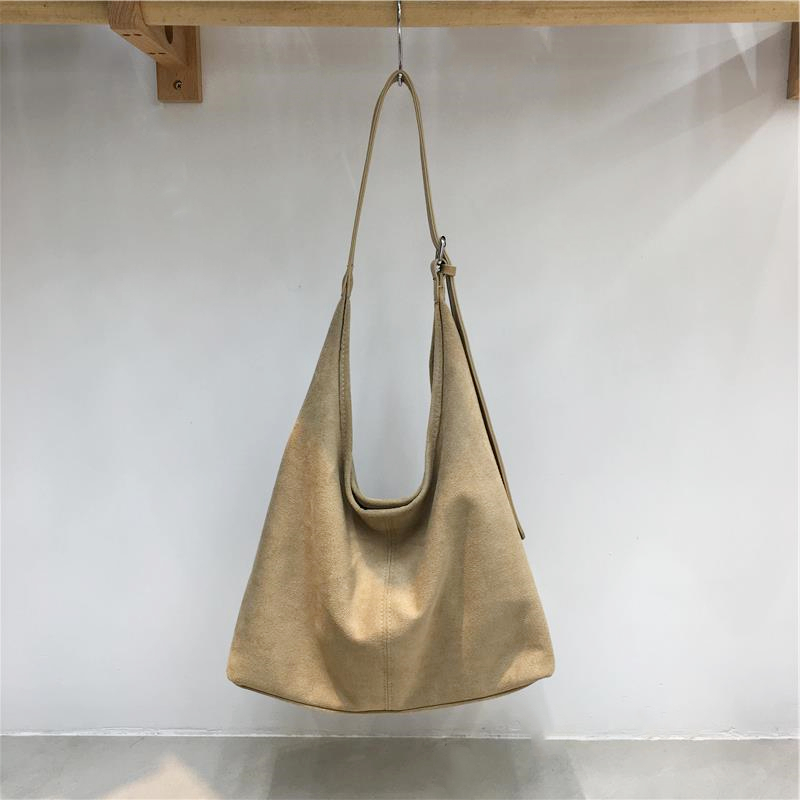 High-End Retro Suede Tote Bag for Autumn & Winter - Versatile Commuting Shoulder Crossbody Bag in Lazy Style High-End Retro Suede Tote Bag for Autumn & Winter - Versatile Commuting Shoulder Crossbody Bag in Lazy Style