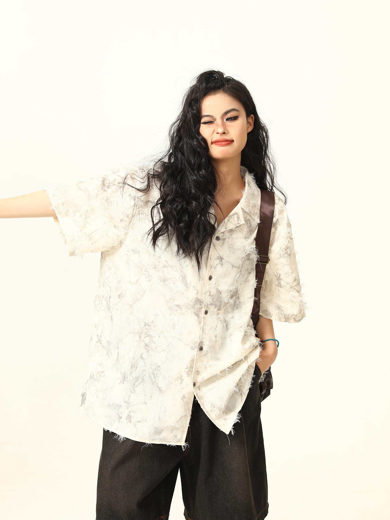 High-End Tassel Shirt for Women - Personalized Trendy Suit Collar Short-Sleeve Top, Chic Fashion Statement, Perfect for Y2K Style High-End Tassel Shirt for Women - Personalized Trendy Suit Collar Short-Sleeve Top, Chic Fashion Statement, Perfect for Y2K Style