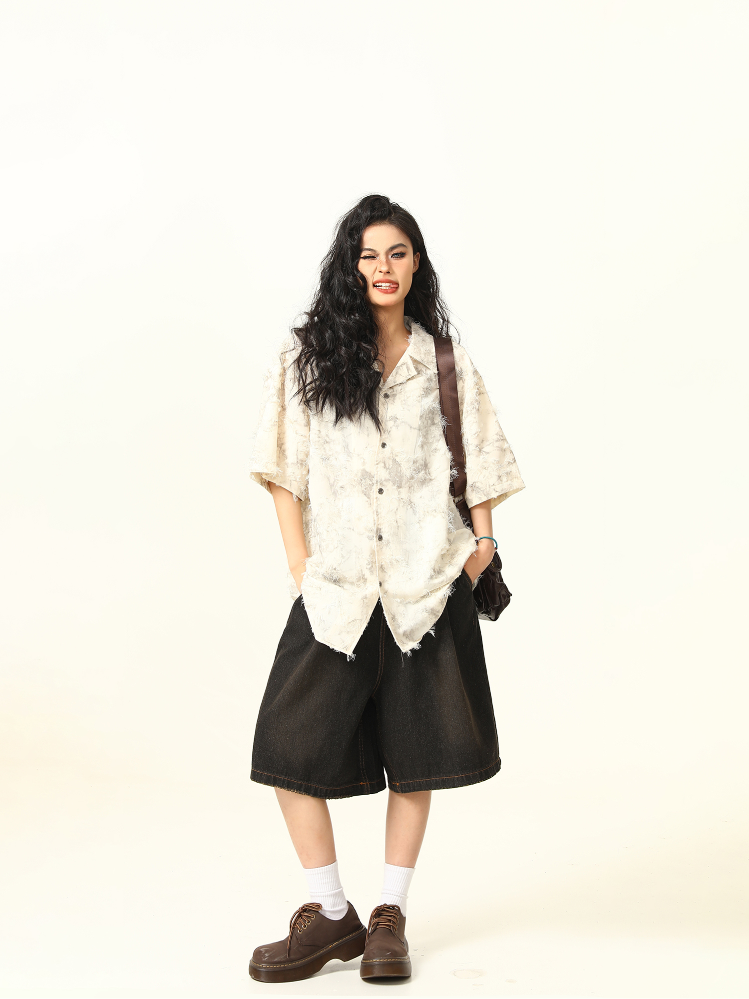 High-End Tassel Shirt for Women - Personalized Trendy Suit Collar Short-Sleeve Top, Chic Fashion Statement, Perfect for Y2K Style High-End Tassel Shirt for Women - Personalized Trendy Suit Collar Short-Sleeve Top, Chic Fashion Statement, Perfect for Y2K Style