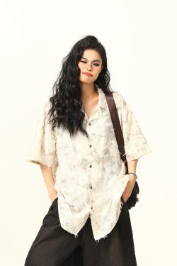 High-End Tassel Shirt for Women - Personalized Trendy Suit Collar Short-Sleeve Top, Chic Fashion Statement, Perfect for Y2K Style