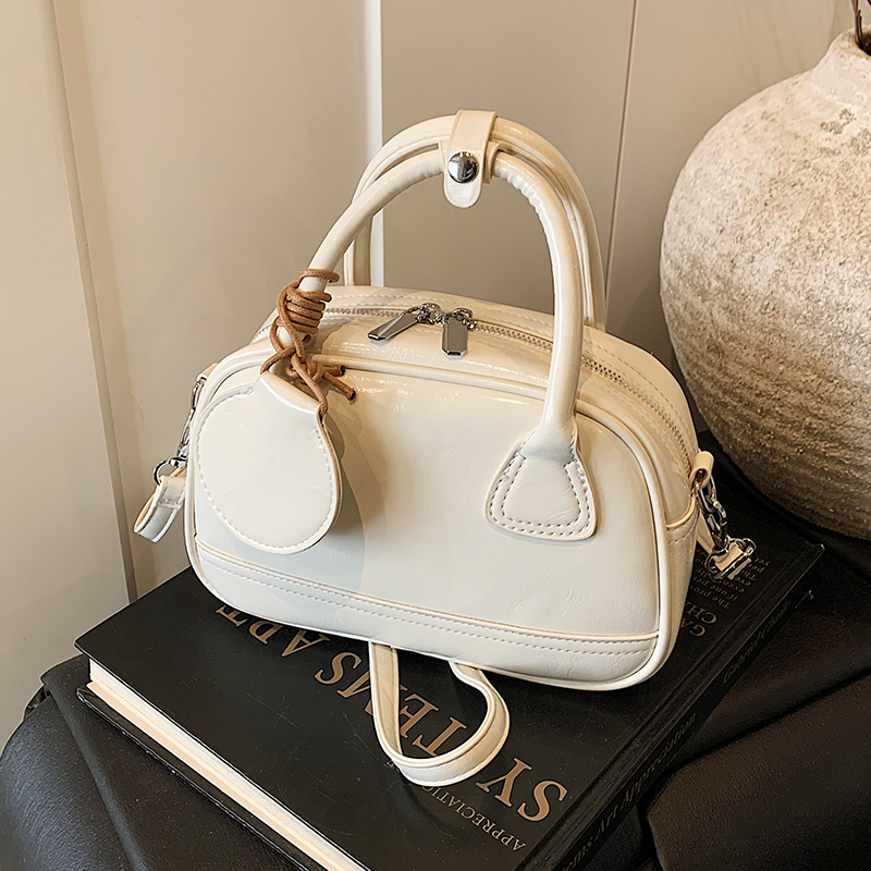 High-End Textured Handbag for Women - Trendy Bowling Tote & Crossbody Bag, Fashionable Design for 2025 High-End Textured Handbag for Women - Trendy Bowling Tote & Crossbody Bag, Fashionable Design for 2025