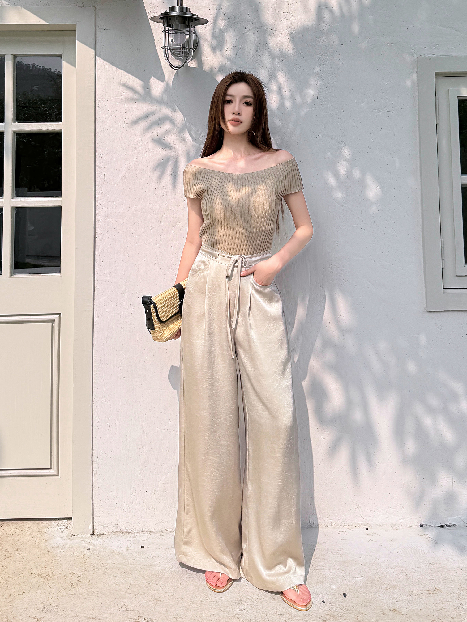 High-End Textured Satin Wide-Leg Pants for Tall Individuals - Lightweight Spring/Summer Imitation Acetate Trousers High-End Textured Satin Wide-Leg Pants for Tall Individuals - Lightweight Spring/Summer Imitation Acetate Trousers