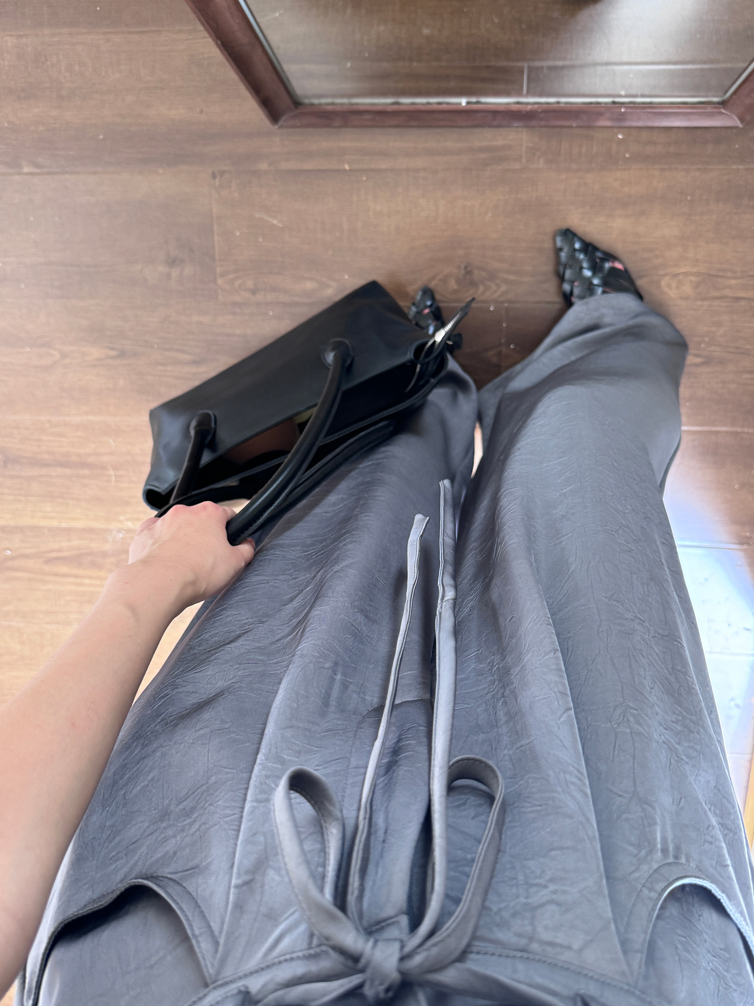 High-End Textured Satin Wide-Leg Pants for Tall Individuals - Lightweight Spring/Summer Imitation Acetate Trousers High-End Textured Satin Wide-Leg Pants for Tall Individuals - Lightweight Spring/Summer Imitation Acetate Trousers