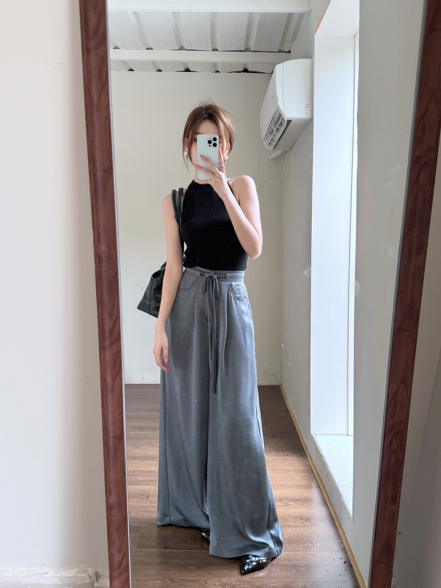 High-End Textured Satin Wide-Leg Pants for Tall Individuals - Lightweight Spring/Summer Imitation Acetate Trousers High-End Textured Satin Wide-Leg Pants for Tall Individuals - Lightweight Spring/Summer Imitation Acetate Trousers