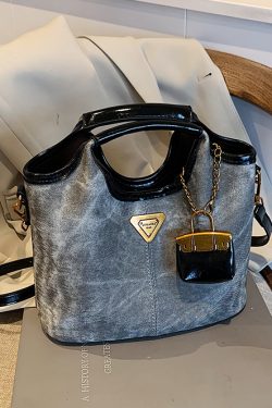 High-End Women's Fashion Handbag - Stylish Versatile Tote Shoulder Crossbody Bag for Autumn/Winter 2025