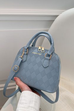 High-End Women's Textured Crossbody Bag - Versatile Retro Commuting Handbag in Niche Shell Design, Trendy 2025 Style