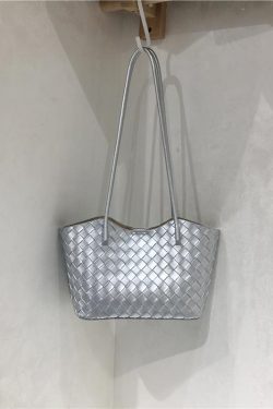 High-End Woven Textured Soft Leather Commuter Shoulder Tote Bag - Versatile Niche Design for Effortless Style