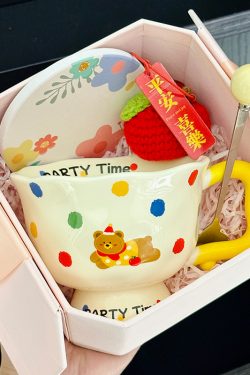 High-Footed Cute Heart Ceramic Water Cup - Wide-Mouth Breakfast Mug for Girls