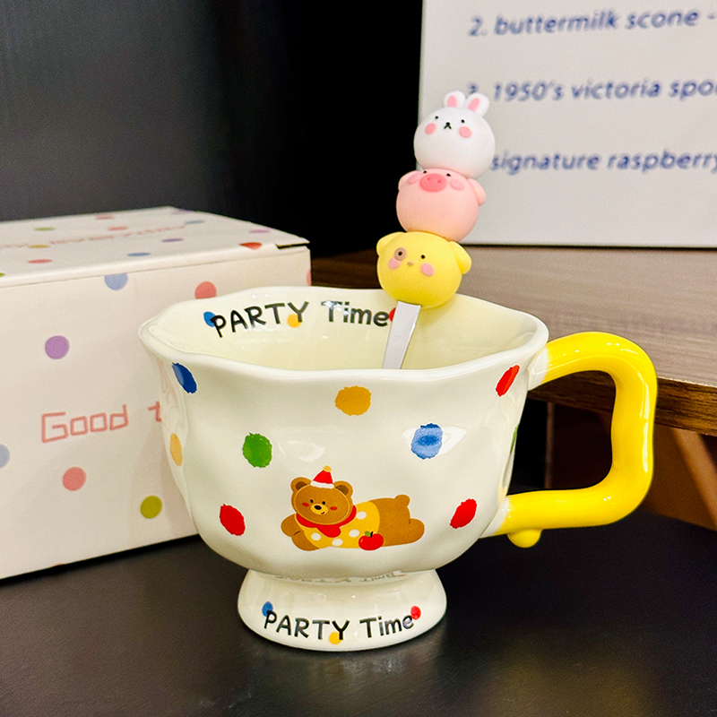 High-Footed Cute Heart Ceramic Water Cup - Wide-Mouth Breakfast Mug for Girls High-Footed Cute Heart Ceramic Water Cup - Wide-Mouth Breakfast Mug for Girls