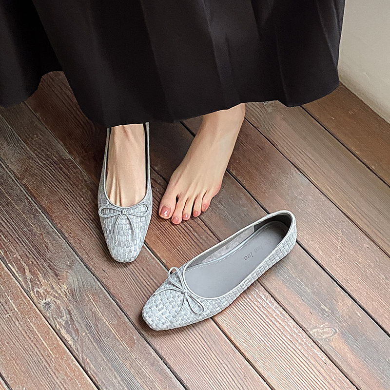 High-Heeled Genuine Leather Shallow Mouth Shoes for Women - Woven Design, Spring 2025, Sweet Style, Trendy Fashion Footwear High-Heeled Genuine Leather Shallow Mouth Shoes for Women - Woven Design, Spring 2025, Sweet Style, Trendy Fashion Footwear