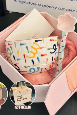 High-Quality Girls' Ceramic Drinking Cup with Underglaze Color and Spoon for Yogurt and Oatmeal Breakfast