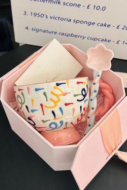 High-Quality Girls' Ceramic Drinking Cup with Underglaze Color and Spoon for Yogurt and Oatmeal Breakfast