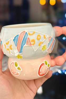 High-Quality Girls' Ceramic Drinking Cup with Underglaze Color and Spoon for Yogurt and Oatmeal Breakfast