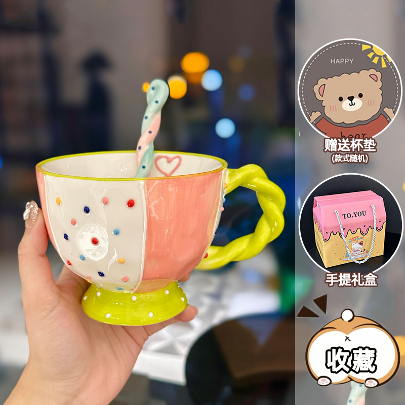 High-Quality Girls' Ceramic Drinking Cup with Underglaze Color and Spoon for Yogurt and Oatmeal Breakfast High-Quality Girls' Ceramic Drinking Cup with Underglaze Color and Spoon for Yogurt and Oatmeal Breakfast