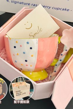 High-Quality Girls' Ceramic Drinking Cup with Underglaze Color and Spoon for Yogurt and Oatmeal Breakfast