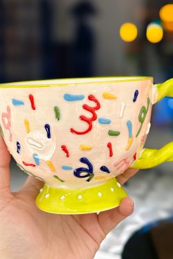 High-Quality Girls' Ceramic Drinking Cup with Underglaze Color and Spoon for Yogurt and Oatmeal Breakfast