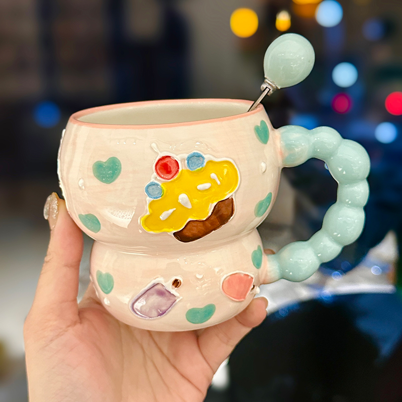 High-Quality Girls' Ceramic Drinking Cup with Underglaze Color and Spoon for Yogurt and Oatmeal Breakfast High-Quality Girls' Ceramic Drinking Cup with Underglaze Color and Spoon for Yogurt and Oatmeal Breakfast