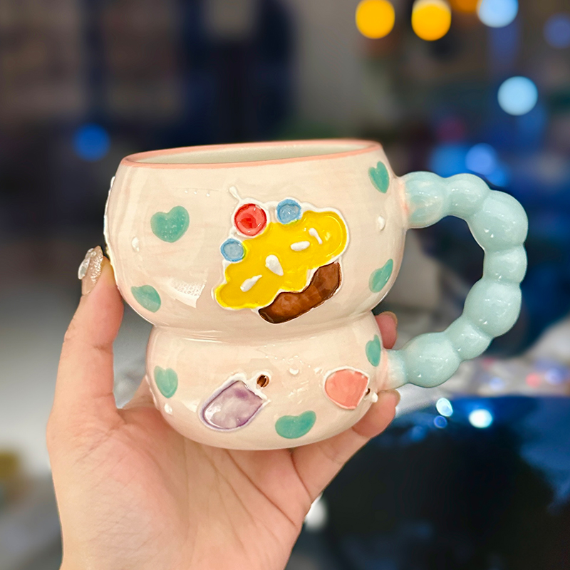 High-Quality Girls' Ceramic Drinking Cup with Underglaze Color and Spoon for Yogurt and Oatmeal Breakfast High-Quality Girls' Ceramic Drinking Cup with Underglaze Color and Spoon for Yogurt and Oatmeal Breakfast