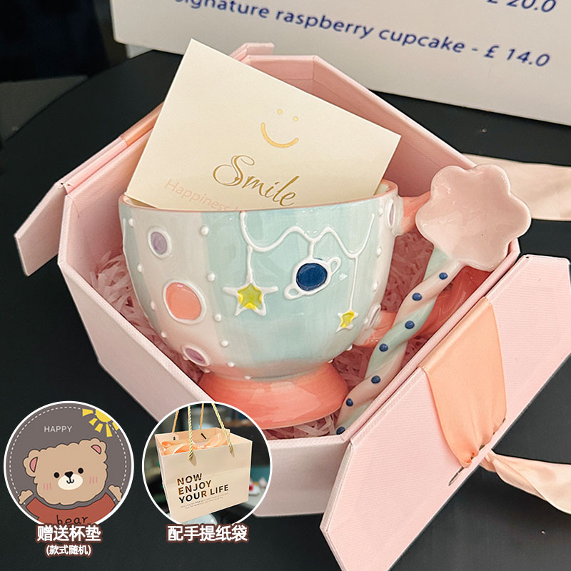 High-Quality Girls' Ceramic Drinking Cup with Underglaze Color and Spoon for Yogurt and Oatmeal Breakfast High-Quality Girls' Ceramic Drinking Cup with Underglaze Color and Spoon for Yogurt and Oatmeal Breakfast