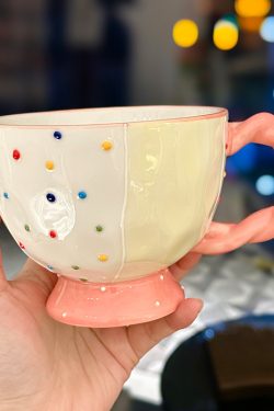 High-Quality Girls' Ceramic Drinking Cup with Underglaze Color and Spoon for Yogurt and Oatmeal Breakfast
