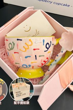 High-Quality Girls' Ceramic Drinking Cup with Underglaze Color and Spoon for Yogurt and Oatmeal Breakfast