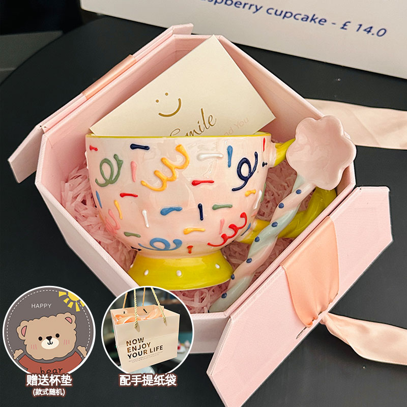 High-Quality Girls' Ceramic Drinking Cup with Underglaze Color and Spoon for Yogurt and Oatmeal Breakfast High-Quality Girls' Ceramic Drinking Cup with Underglaze Color and Spoon for Yogurt and Oatmeal Breakfast