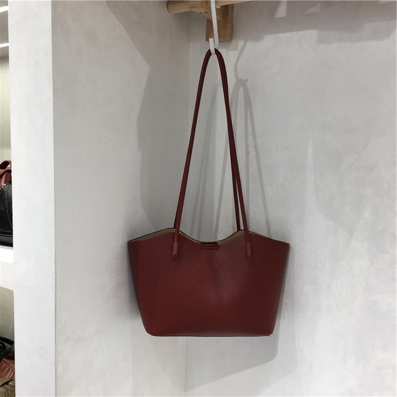 High-Quality Lychee Texture Women's Shoulder Tote Bag - Simple Versatile Commuter Style for Everyday Use High-Quality Lychee Texture Women's Shoulder Tote Bag - Simple Versatile Commuter Style for Everyday Use