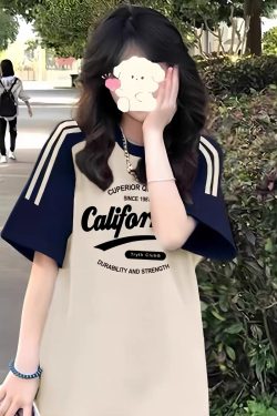 High Street American-Style Three-Stripe Short Sleeve T-Shirt for Girls - Summer Model for Middle & High School Students