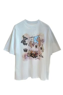 High Street Graffiti Short-Sleeve T-Shirt for Women - Casual Loose-Fit Summer Tee with 