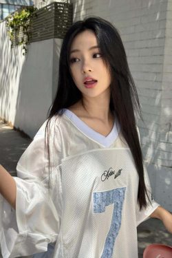 High Street V-Neck Short Sleeve Women's Summer Digital Print Jersey T-Shirt, Unique Loose Color-Blocking Top, American Style