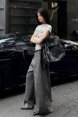 High Street Women's Summer Pleated Bow Short Sleeve Vintage Slim-Fit Top - American Style Sporty Chic Fashion