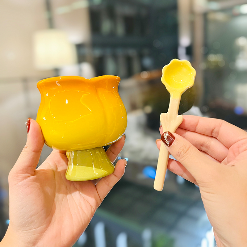 High-Value Peach Ceramic Water Cup with Spoon - Cute Girls' High-Footed Ice Cream Dessert Mug High-Value Peach Ceramic Water Cup with Spoon - Cute Girls' High-Footed Ice Cream Dessert Mug