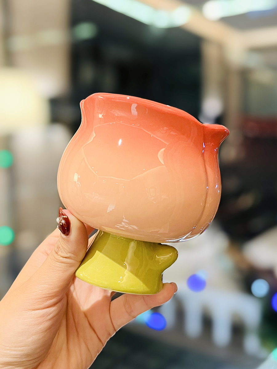 High-Value Peach Ceramic Water Cup with Spoon - Cute Girls' High-Footed Ice Cream Dessert Mug High-Value Peach Ceramic Water Cup with Spoon - Cute Girls' High-Footed Ice Cream Dessert Mug