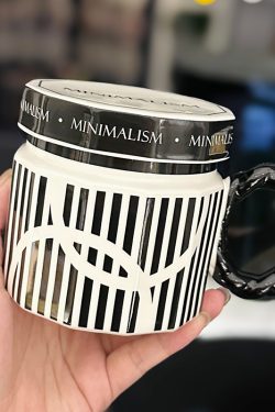 High-Value Small Dog Mug with Lid and Spoon for Office, Cute Water Cup, Oatmeal Breakfast Mug, Pet Lover Gift