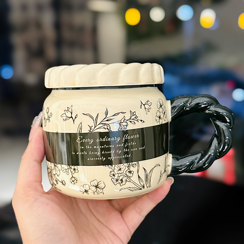 High-Value Small Dog Mug with Lid and Spoon for Office, Cute Water Cup, Oatmeal Breakfast Mug, Pet Lover Gift High-Value Small Dog Mug with Lid and Spoon for Office, Cute Water Cup, Oatmeal Breakfast Mug, Pet Lover Gift