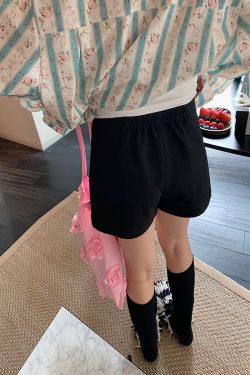 High Waist Casual Loose Black Shorts with Gold Butterfly Knot Cutout for Women - Spring/Summer 2025 Fashion Trend
