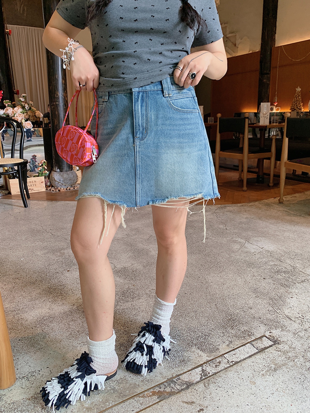 High Waist Plus Size A-Line Denim Skirt for Women - Summer 2025 Slimming Short Skirt, Trendy Casual Style High Waist Plus Size A-Line Denim Skirt for Women - Summer 2025 Slimming Short Skirt, Trendy Casual Style