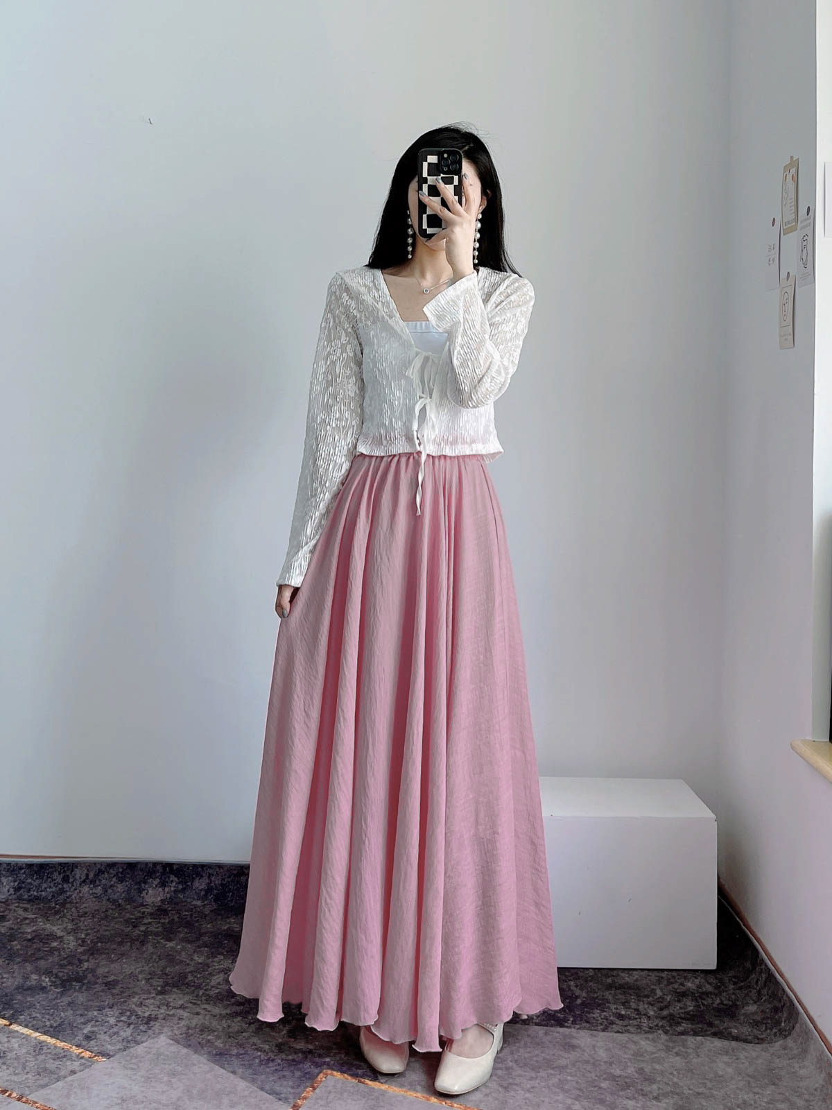 High-Waisted A-Line Long Skirt in Wrinkle-Resistant Cotton-Linen, Solid Color, Large Swing, Slimming Design for Spring & Summer High-Waisted A-Line Long Skirt in Wrinkle-Resistant Cotton-Linen, Solid Color, Large Swing, Slimming Design for Spring & Summer