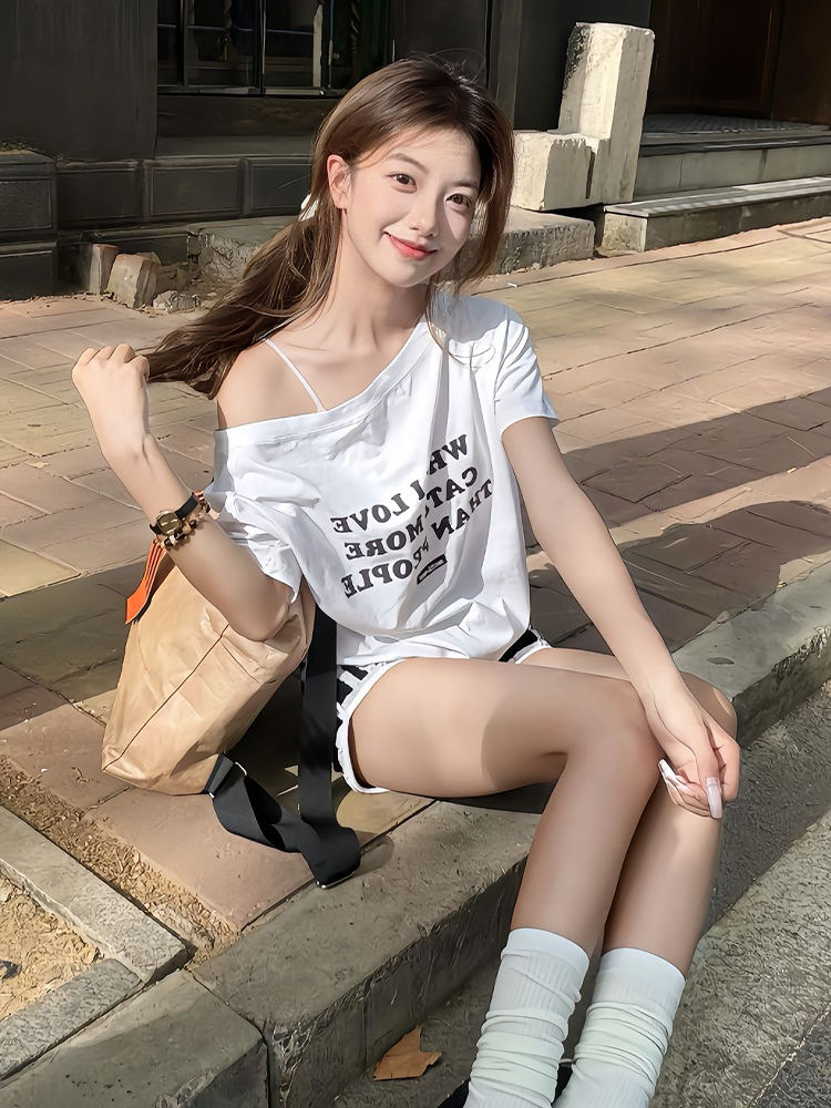 High-Waisted Black Patchwork Lace Trim Shorts for Women - Summer Retro Sexy Slim-Fit Sports Hot Pants High-Waisted Black Patchwork Lace Trim Shorts for Women - Summer Retro Sexy Slim-Fit Sports Hot Pants