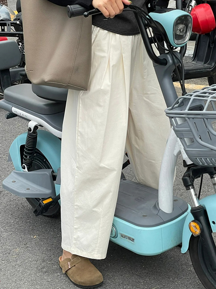 High-Waisted Black Plus Size Balloon Pants for Women - Casual Wide-Leg Nine-Point Trousers for Summer Style High-Waisted Black Plus Size Balloon Pants for Women - Casual Wide-Leg Nine-Point Trousers for Summer Style