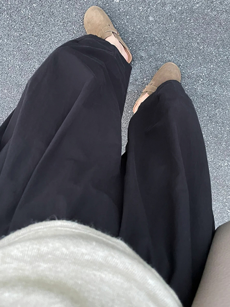 High-Waisted Black Plus Size Balloon Pants for Women - Casual Wide-Leg Nine-Point Trousers for Summer Style High-Waisted Black Plus Size Balloon Pants for Women - Casual Wide-Leg Nine-Point Trousers for Summer Style