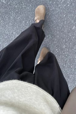 High-Waisted Black Plus Size Balloon Pants for Women - Casual Wide-Leg Nine-Point Trousers for Summer Style