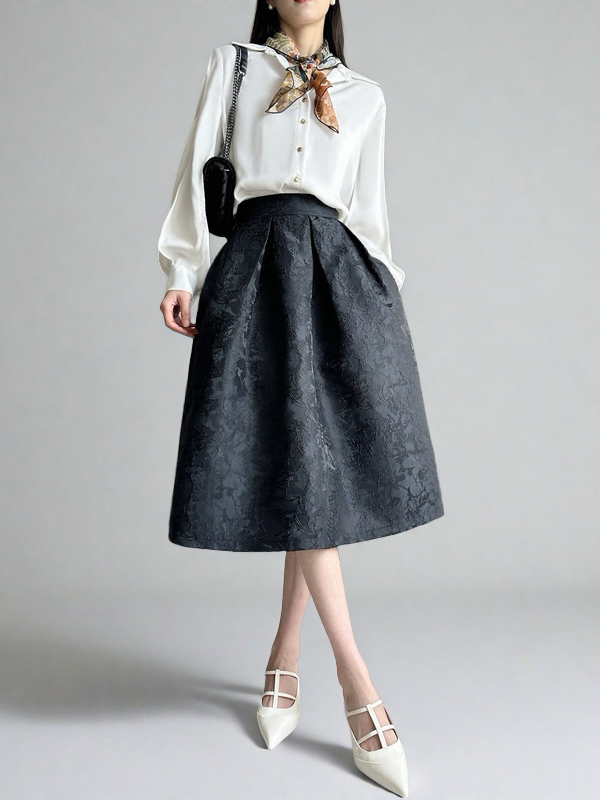 High-Waisted Black Vintage Jacquard Puff Skirt - Women's A-Line Half Skirt in Elegant Chinese Style, Slimming Design for a Chic Look High-Waisted Black Vintage Jacquard Puff Skirt - Women's A-Line Half Skirt in Elegant Chinese Style, Slimming Design for a Chic Look