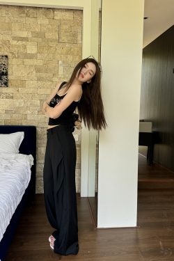 High-Waisted Black Wide-Leg Trousers - Lightweight Versatile Casual Pants for Spring & Summer Fashion