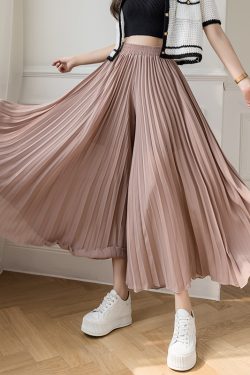 High-Waisted Chiffon Pleated Wide-Leg Culottes for Women, Flowy Draping Three-Quarter Pants, Summer Fashion Essentials